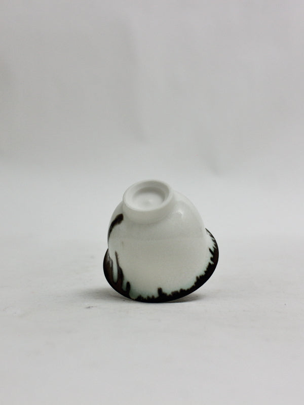 中国茶杯 ライトフルミルクフィーバー