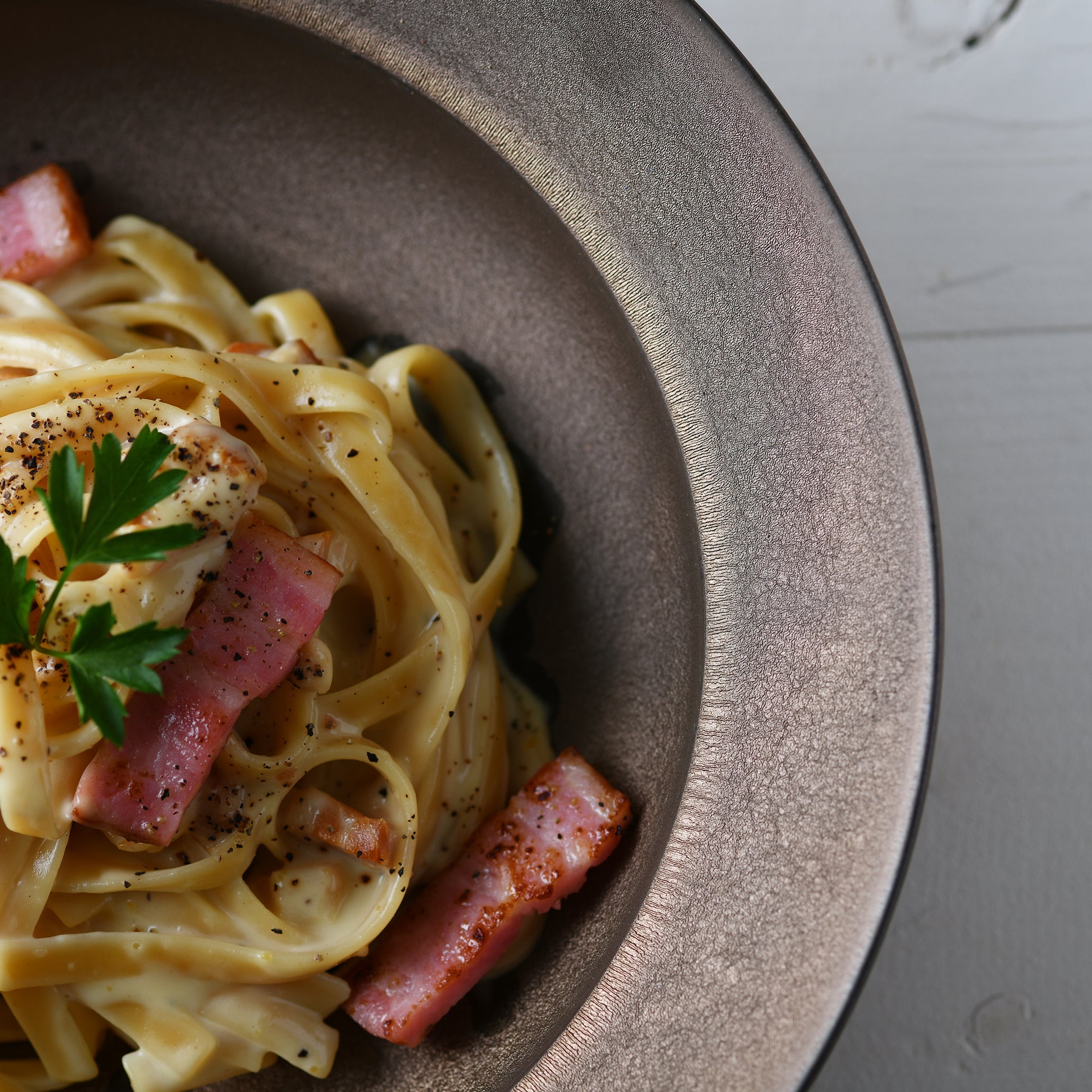 パスタ皿8寸 ブリンブリン