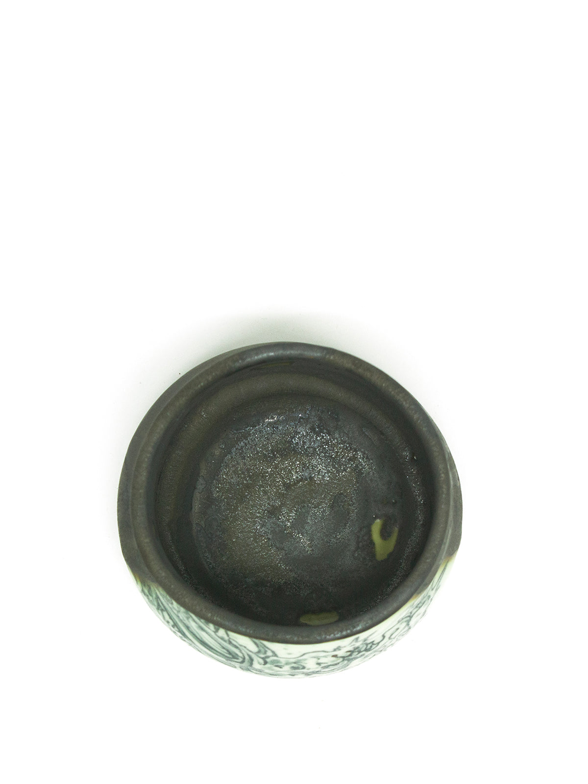 美漸龍黒織部瓷茶盌