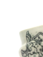 美漸龍水瓷茶盌