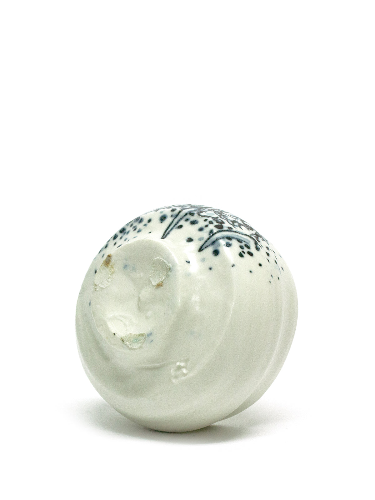 美漸龍水瓷茶盌